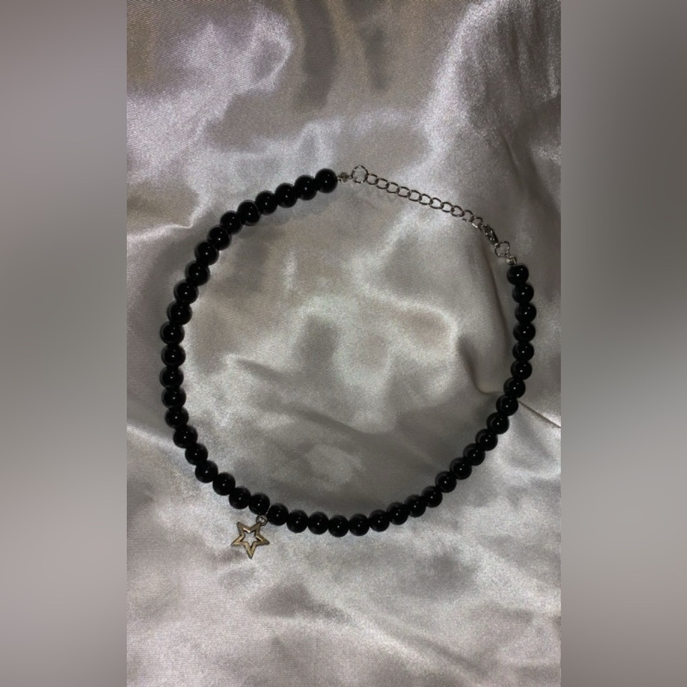 Black beaded star necklace with silver chain #goth #y2k